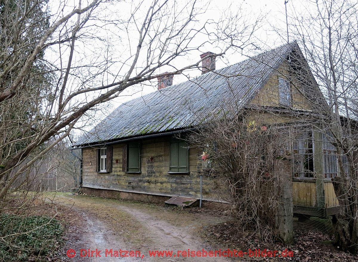 Cesis, altes Holzhaus