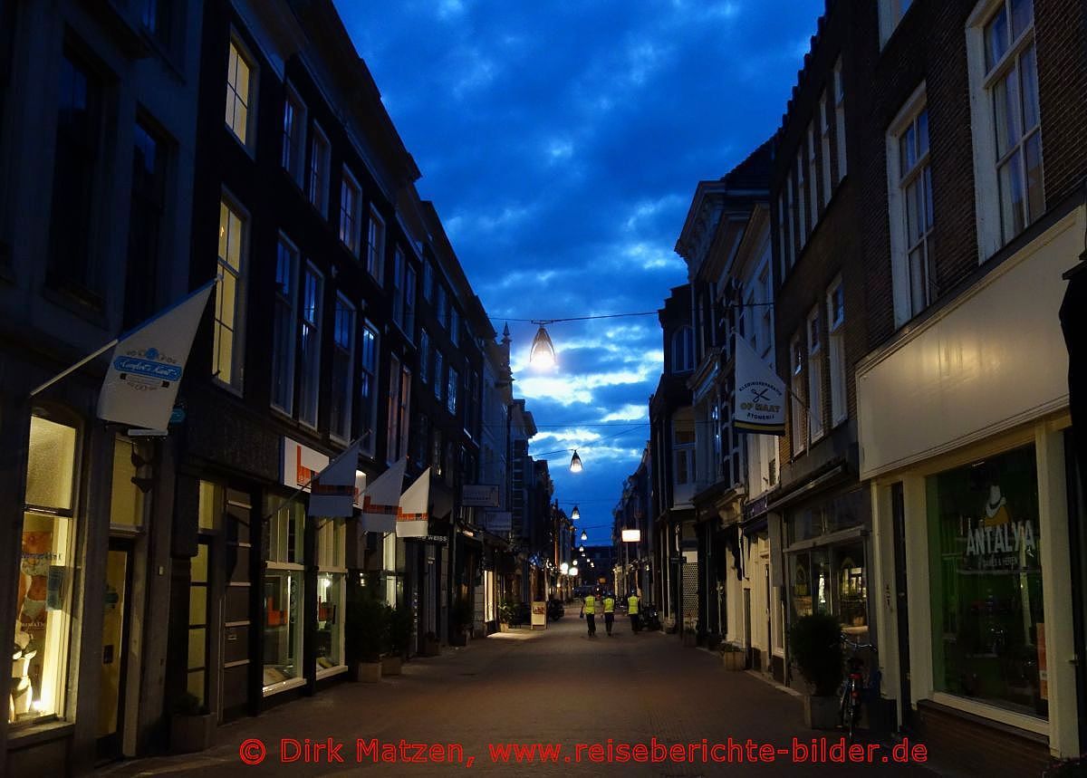 Dordrecht, Voorstraat nachts