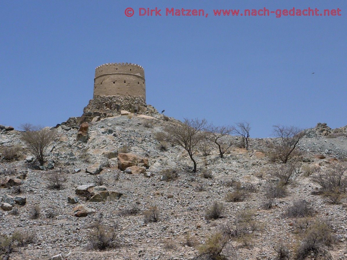 Hatta, Wehrturm