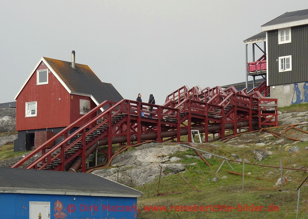 Nuuk, Treppen am Fischereihafen